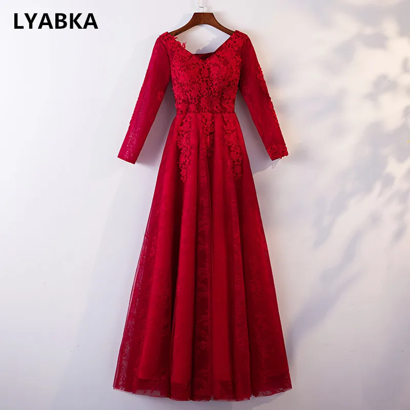Женское вечернее платье с V-образным вырезом бордовое кружевное рукавом до локтя