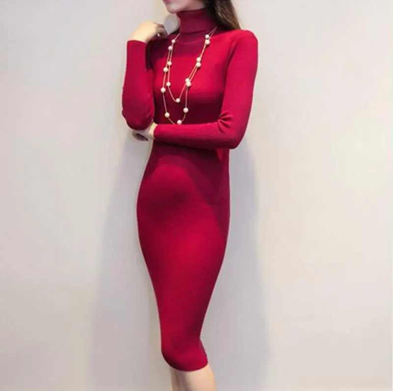 Женское трикотажное платье-свитер с длинным рукавом и высоким воротом | Женская