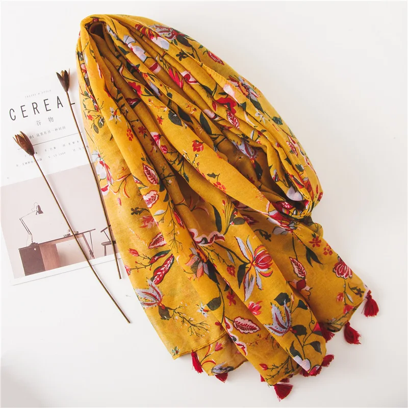 Женский длинный шарф с кисточками Marte & Young элегантный желтый из вуали цветочным