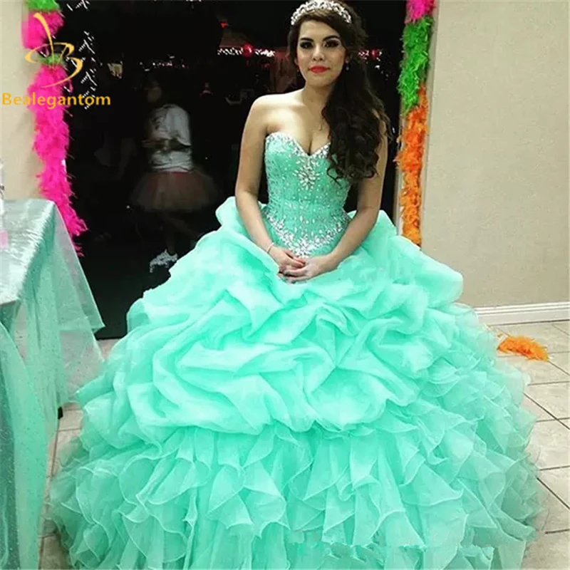 

2022 New In Stock Ball Gown Cheap Quinceanera Dresses Organza With Beads Sequined Sweet 16 Dress For 15 Years Debutante Gown