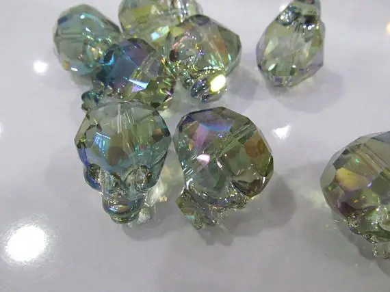 

13-25mm Crystal Skull Beads 10pcs, Faceted, Skull Jewelry, Wholesale Crystal Charms, Skull Head, Crystals, Skull AB mystic white