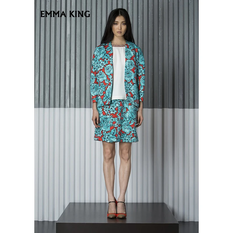 Женские туфли лодочки с острым носком черные на ремешке из искусственной замши