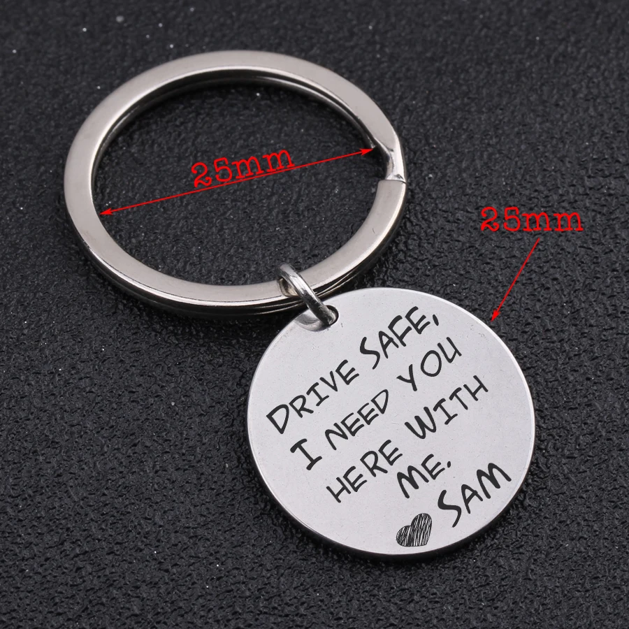Пользовательское имя брелок Выгравированный Драйв Сейф мне нужно чтобы вы здесь