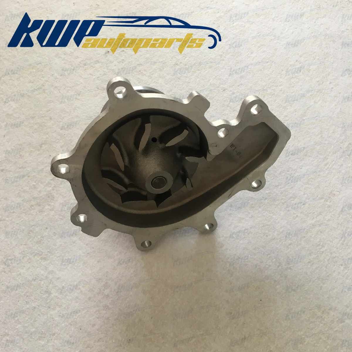 Водяной насос двигателя для Chevrolet W3500 W4500 W5500 Tiltmaster Isuzu NPR NQR 4.8L Deisel # GWIS-42A |