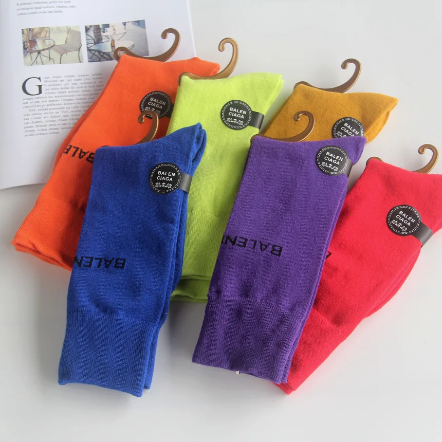 10 цветов обувь для девочек спортивные улица ног средней трубы буквы модные яркие