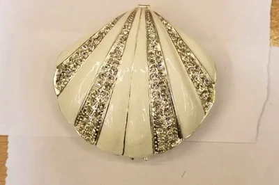 YUNGE 2.6&quot Metal Purple Shells Figurine Women Jewelry Storage Box Wedding Decor Colorful Crystal Basket Magnet Crafts | Дом и сад