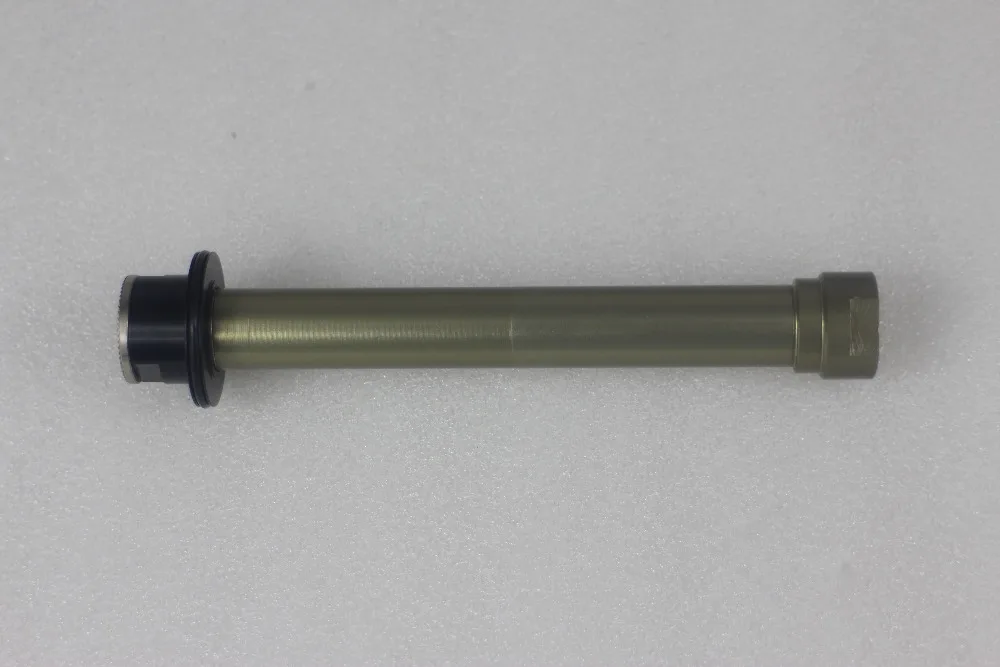 Сплав Novatec 10 мм 135 сквозной осевой болт и черная боковая крышка для D792SB M10 через TB