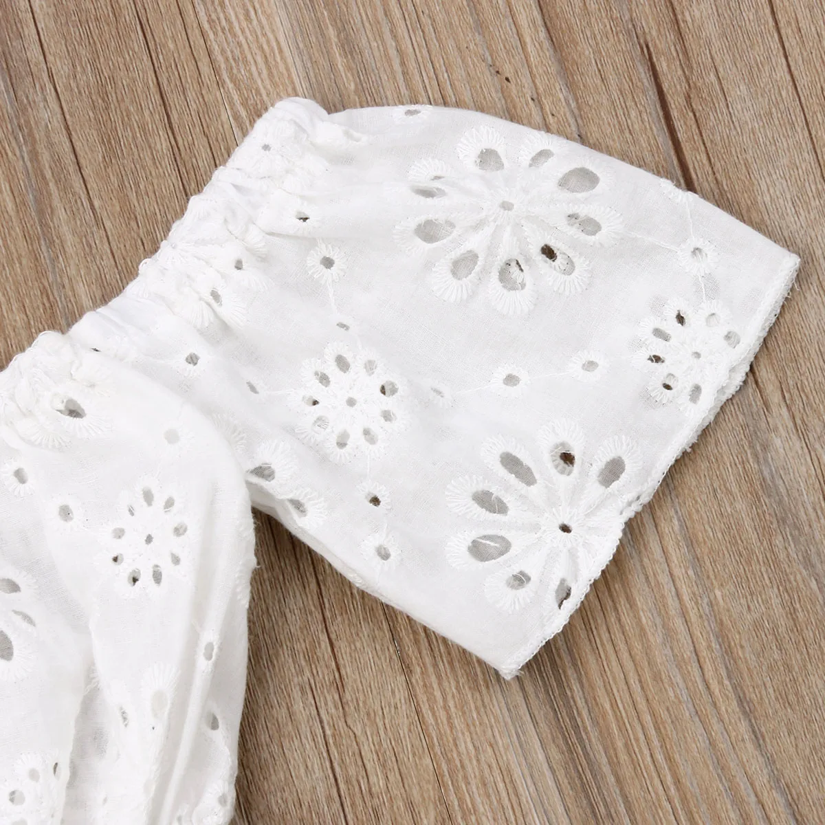 Детская летняя одежда 2019 яркие детские белые кружевные топы с открытыми плечами