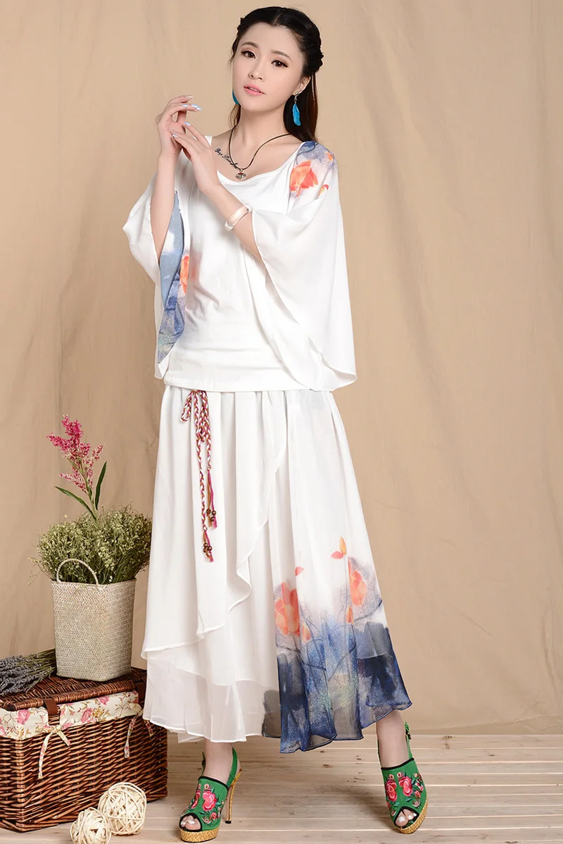 Love Ethnic Women Pose Princess beautiful lotus big horn sleeve chiffon shirt printing t-shirt female summer |