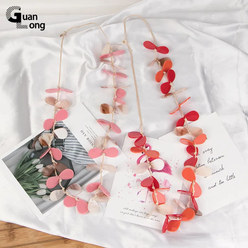 

GuanLong Vintage Long Resin Leaf Rope Chains Fashion Necklaces for Women Geometric Acrylic Designer Necklace for Girls Jewelry