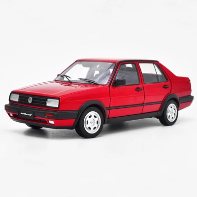Имитация высокой степени 1:18 Классическая старая модель Jetta из сплава литая