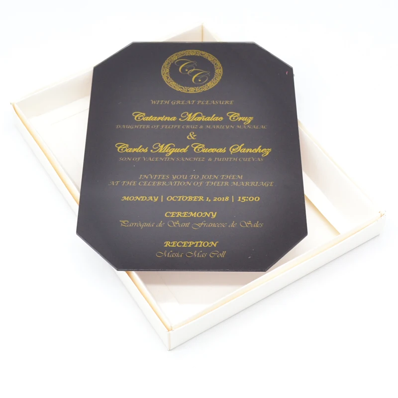 Индивидуальные персонализированные акриловые пригласительные карты УФ печати