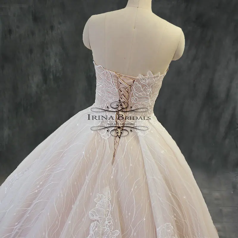 Свадебное платье без бретелек с кружевной аппликацией Irina Bridals de mariee | Свадьбы и