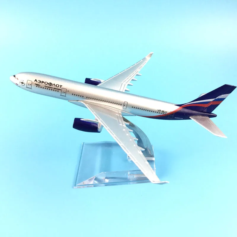 

Модель самолета A330, 16 см, из сплава