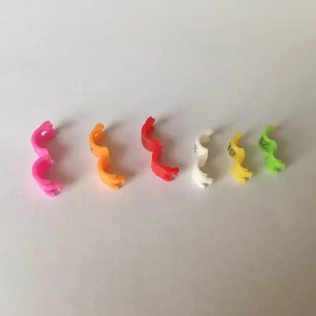 Для Fly пластик 100 шт Бесплатная доставка зажим открытый птица ноги полосы для