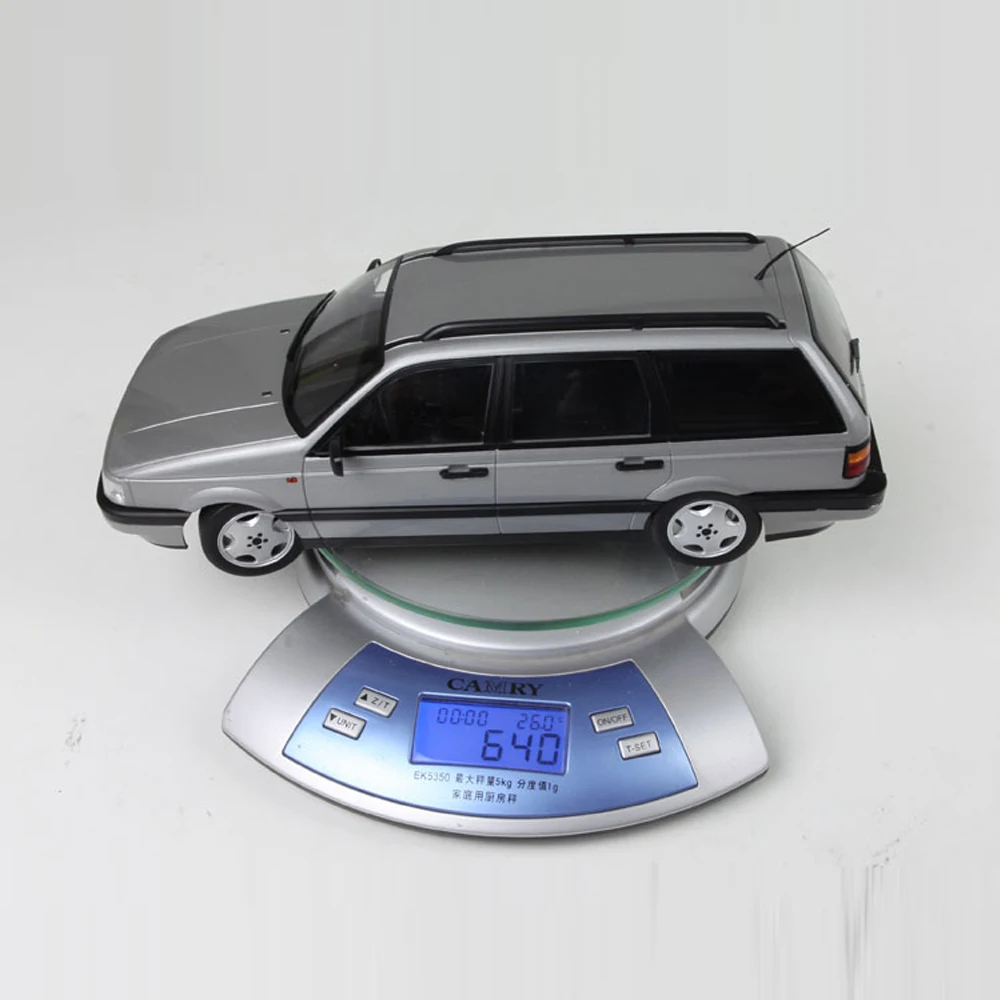 1:18 игрушка из сплава Passat B3 1988 модель автомобиля Детские игрушечные автомобили