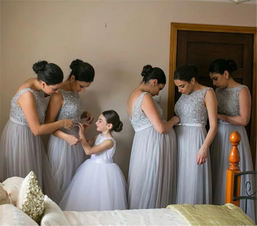 

Sliver Tulle Long Bridesmaid Dresses A Line Floor Length Beaded Appliques Elegant Maid Of Honor Dress 2019 Cheap Party Gowns