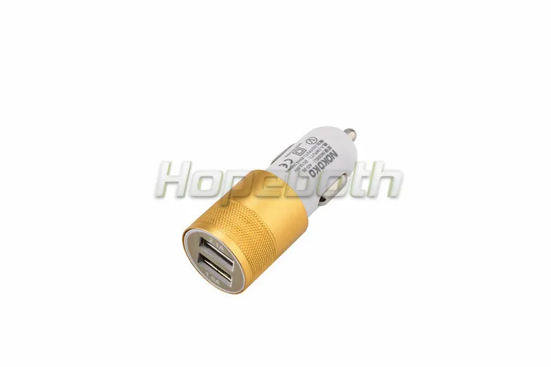 Автомобильное зарядное устройство с двумя USB портами 2 1 А алюминиевое