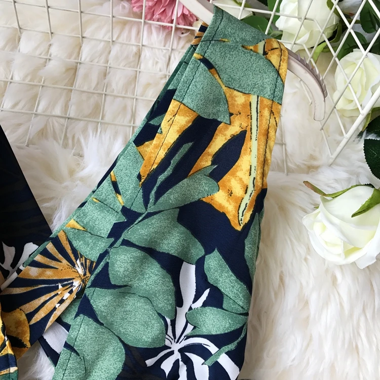 Пляжный Boho короткий женский летний комбинезон с открытой спиной и v-образным вырезом без рукавов комбинезон корейский цветочный принт плюс размер женский комбинезон