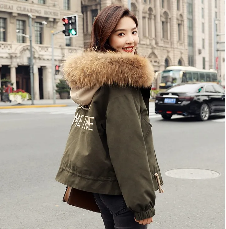 Женская куртка с капюшоном KMETRAM короткая парка воротником из искусственного меха
