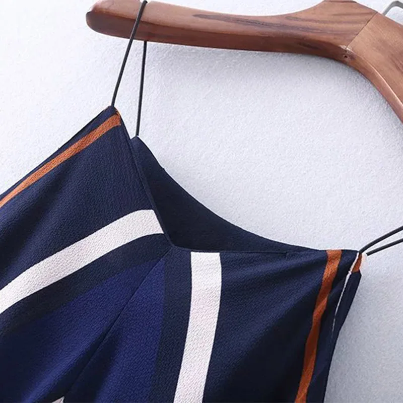 Женское платье в полоску с v образным вырезом и высокой талией повседневное