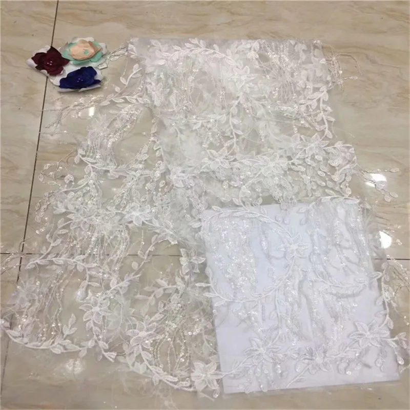 Высококлассная стильная кружевная ткань с блестками расшитая гипюровая
