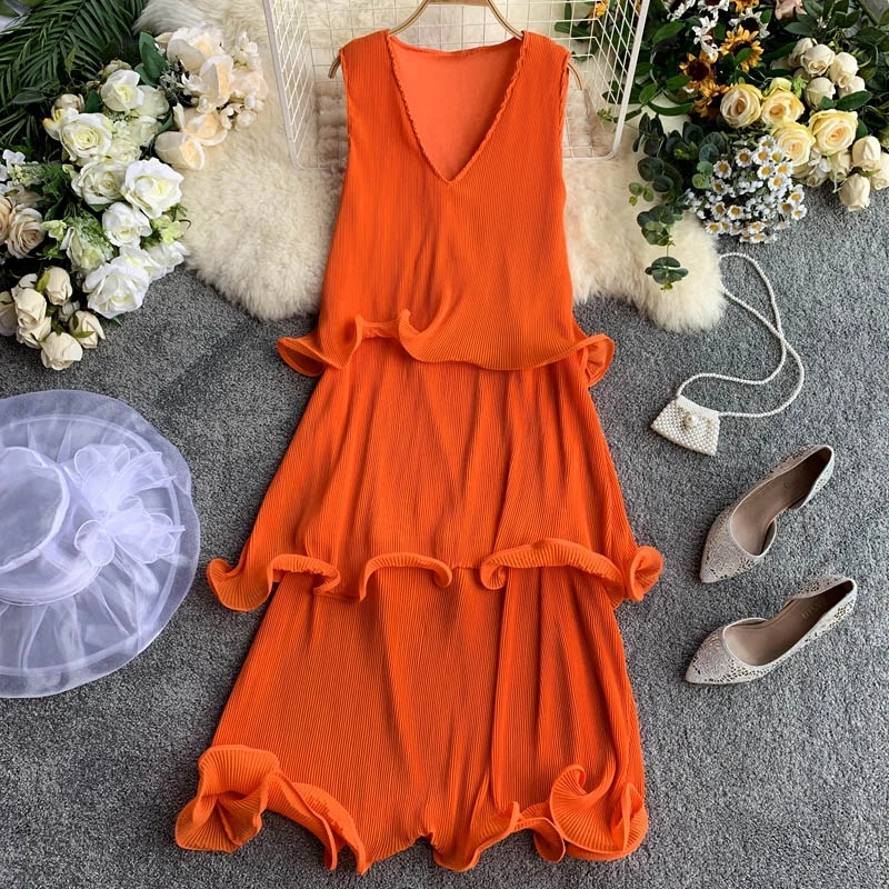 Женское плиссированное платье ALPHALMODA многослойное с оборками V образным вырезом