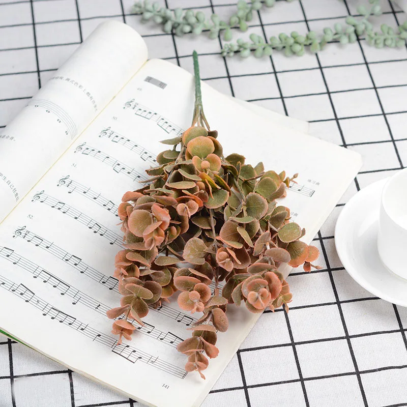 

Green Artificial Leaves Eucalyptus Leaf Plants Wall DIY Back Drop Decorative Fake Plants For Home Shop Garden Party Decor 35cm