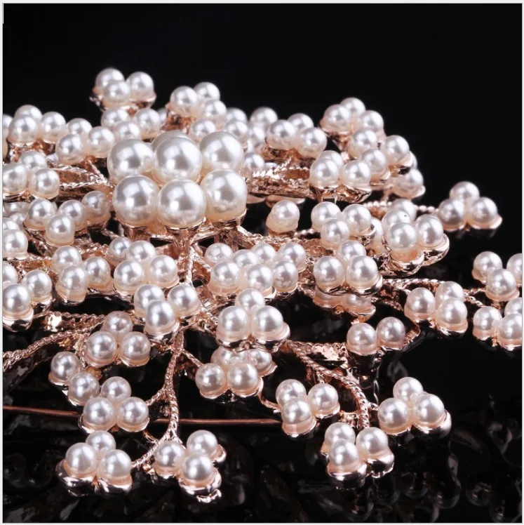 

Free shipping 6pcs wedding favor and gifts bridesmaid present pearl flower brooch diamond brooches for women gold brooch pins