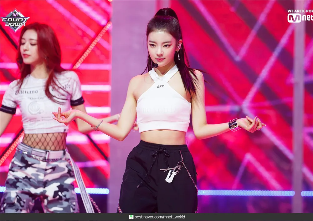 ITZY Kpop постеры корейские певцы глянцевые бумажные принты четкое изображение яркие цвета украшения дома