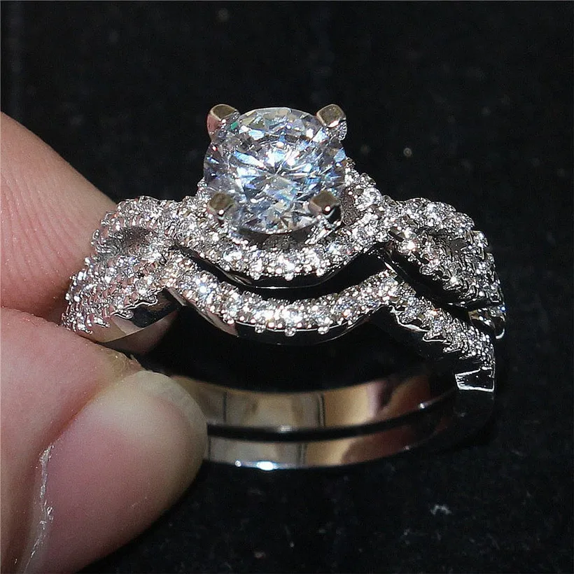 Брендовое ювелирное изделие классический камень 5А циркониевый 10 КТ белое золото