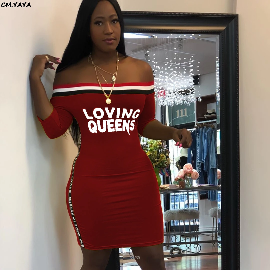 Женское облегающее мини платье миди в полоску с принтом букв и открытыми плечами