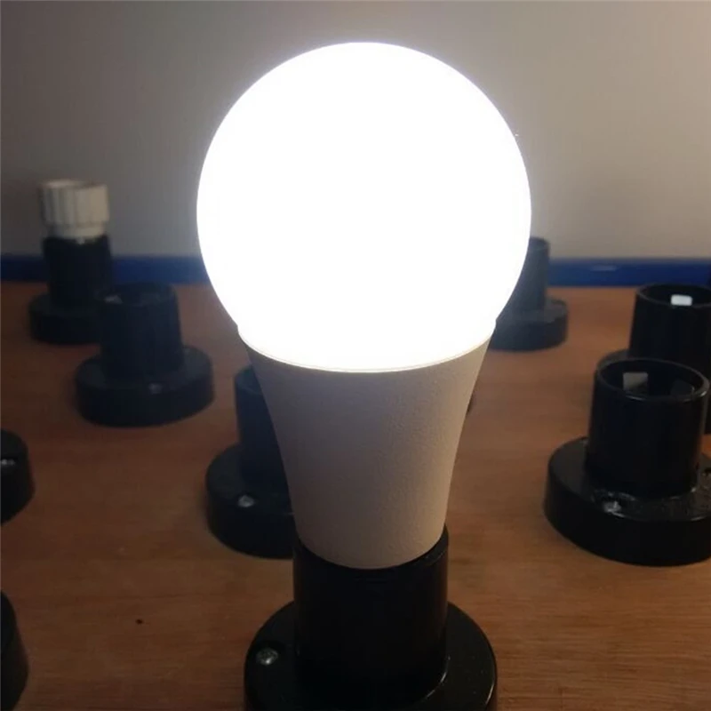 Лампада Led лампа E27 умный светильник lulb AC 220v 3 Вт, 6 Вт, 9 Вт, 12 Вт, 15 Вт, 18 Вт, 20 Вт, лампада машина для изготовления холодного/теплый белый свет лампы Настольный светильник ing украшения