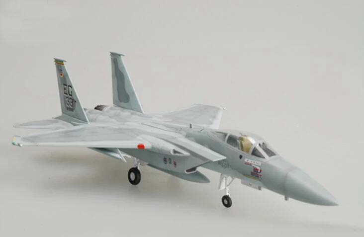 1: 72 ВВС США F-15C истребитель Eagle модель Trumpeter 37120 Коллекционная |