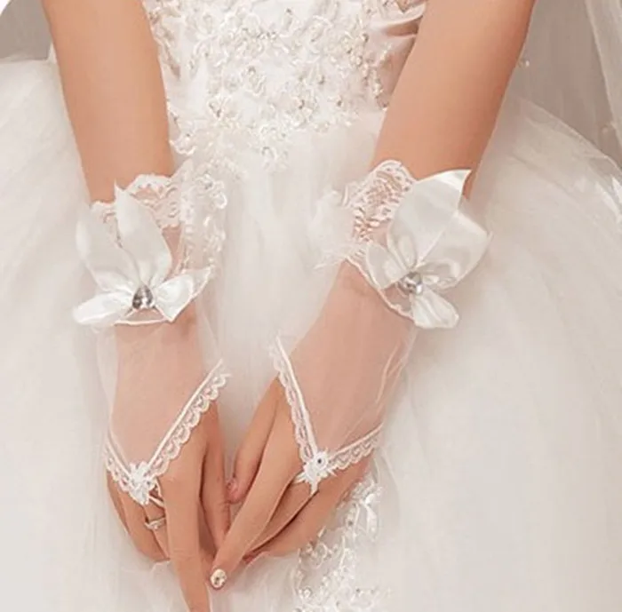 2016 Горячие Продажи Дешевле Невесты Свадебные Перчатки Кристалл Лук Тюль