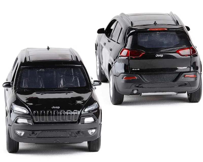 1:32 Сплав jeep-grand cherokee SUV Модель игрушечных автомобилей оттягивающийся звуковой светильник литые под давлением автомобильные игрушки для детей подарки на день рождения
