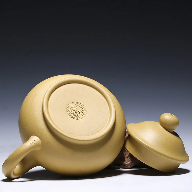 

185ml Purple Clay Pan Pot Authentic Yixing Teapot Master All Handmade China Health Vintage Kung Fu Tea Set Tea Pot Zisha Kettle