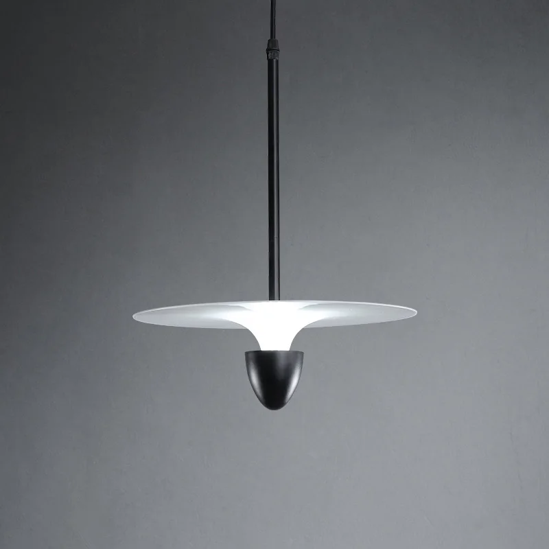 Постмодерническая люстра простой прикроватный светильник для столовой спальни