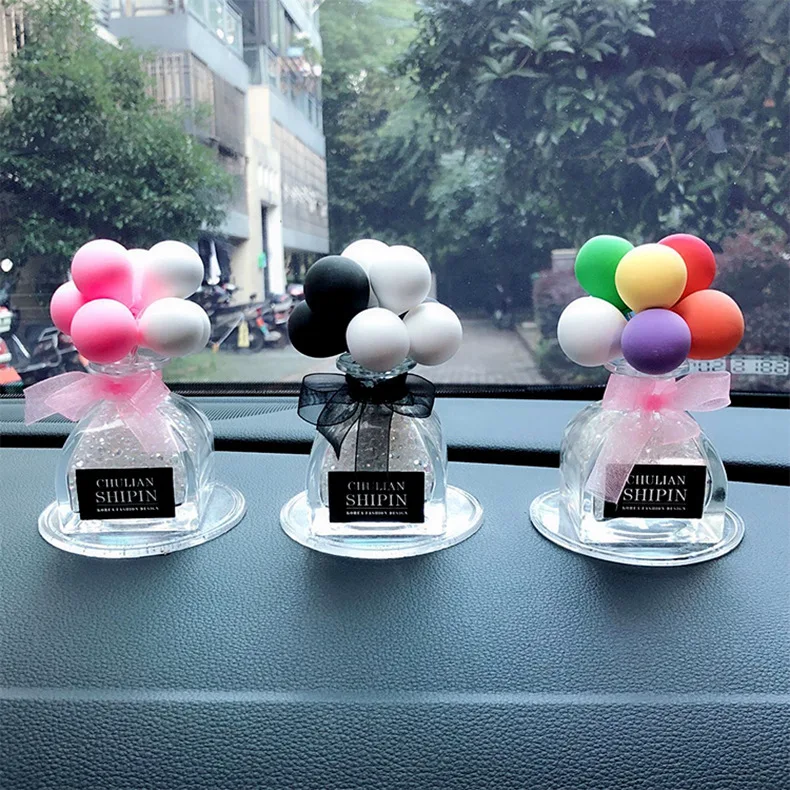 Car accessories creative glass bottles beautiful cars dashboards balloons ornaments gifts for lovers . | Автомобили и мотоциклы