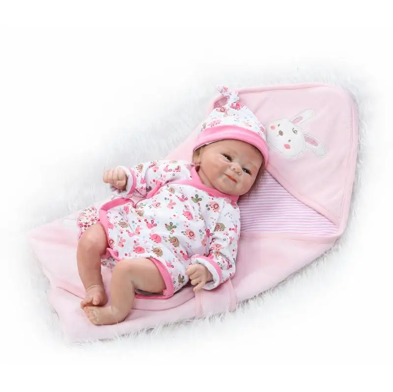 

So Lovely 16 Inch Reborn Baby Doll Toy Real Like Smile Girl Soft Silicone Reborn Babies Alive bebe lol dolls Reborn Boneca Doll