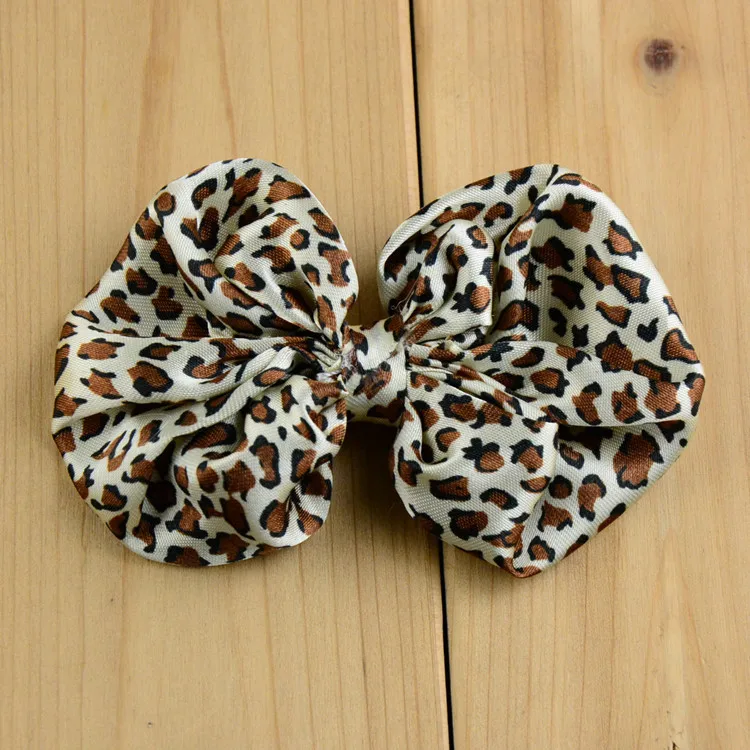 

20 ./ 4 "DIY Hairbow