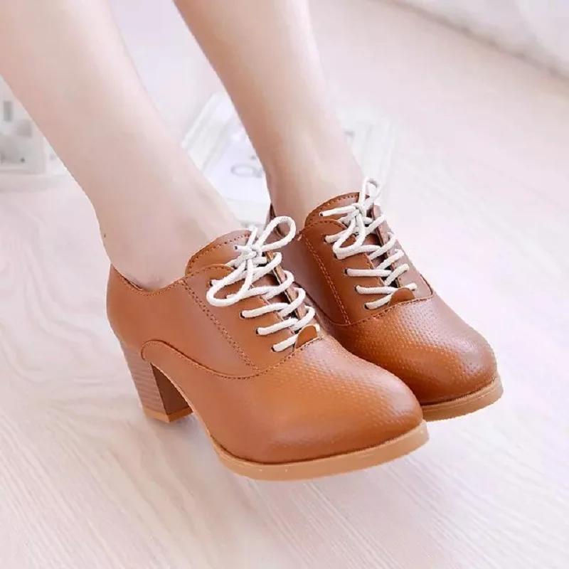 Женские ботильоны из искусственной кожи на толстом каблуке бежевая рабочая