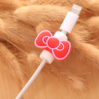 FFFAS мультфильм USB кабель протектор Организатор довольно Winder чехол в виде ракушки для Apple IPhone 5 5S 6 6s 7 8 X Plus защита кабеля - Цвет: Model C