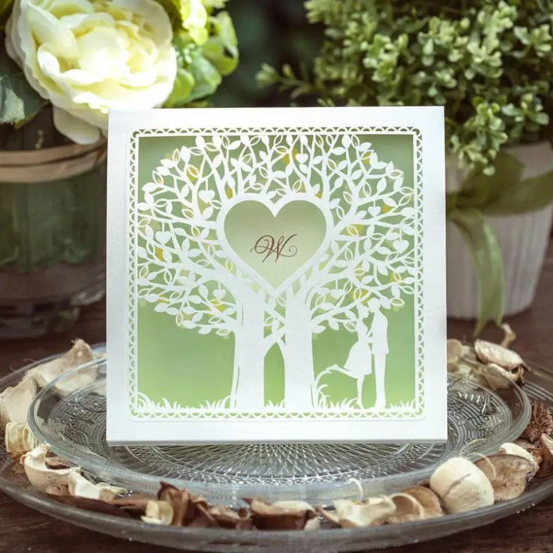 Персонализированные Элегантный Полые Любовь Дерево Дизайн Свадебные