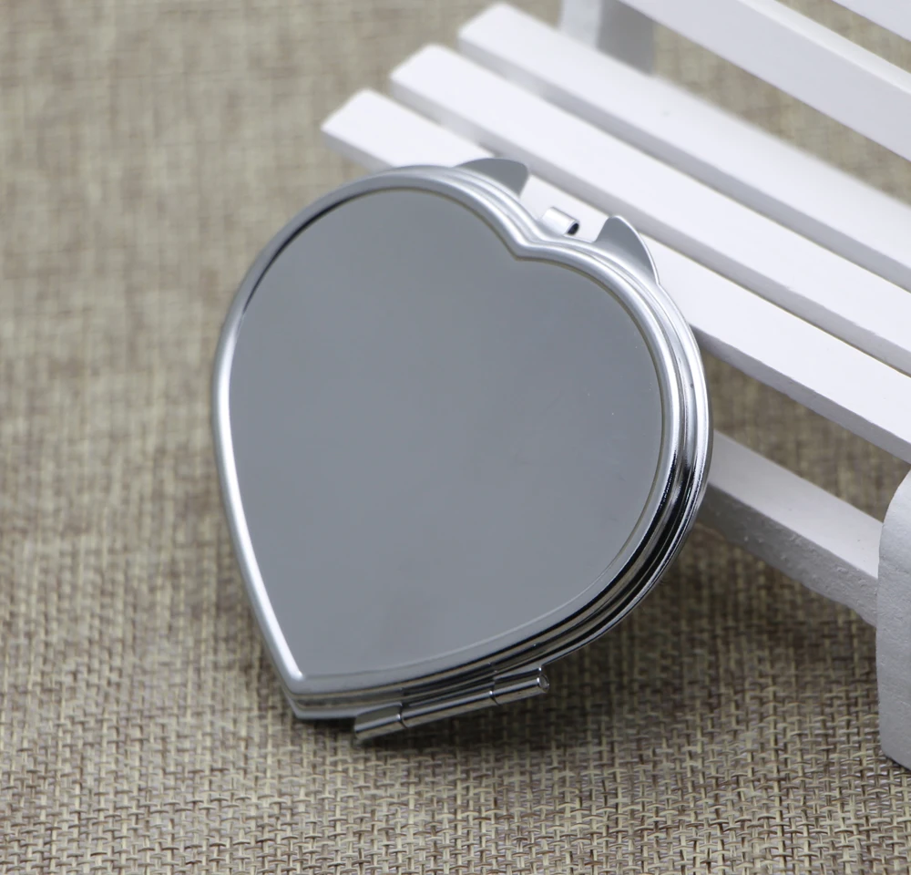 Серебряное компактное зеркало с карманом в форме сердца + Полимерная эпоксидная