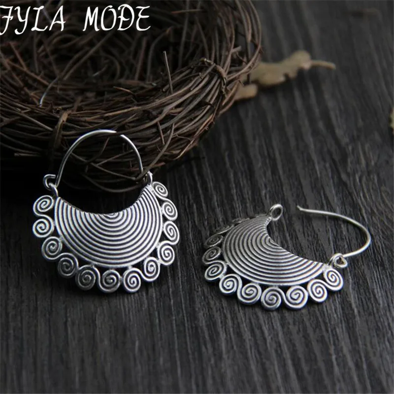 2019 Vintage 925 Thai Silver Carved Moon Shape Earrings For Women Dangle Earring Gypsy Turkish Bohemian Jewelry | Украшения и