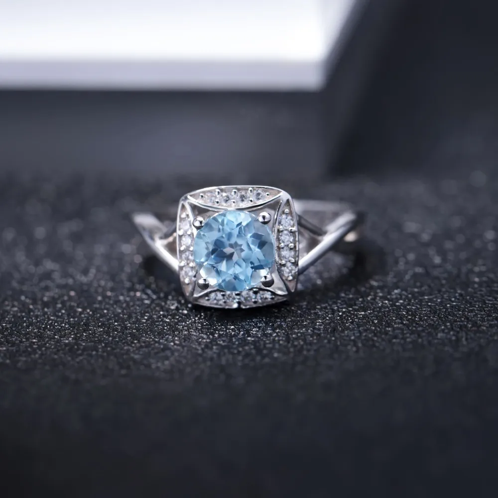 Женское кольцо из серебра S925 пробы с небесно синим топазом подушка изображением