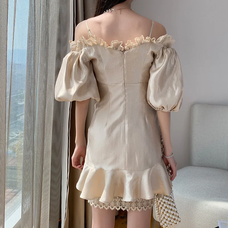 2019 Summer Sexy Off Shoulder Lace Dress Women Party Night Club Elegant Lattern Sleeve Vintage Apricot vestidos Runway Design | Женская