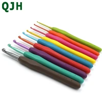 qjh brand crochet hooks set 9pcs in sizes 2 0mm 6 0mm tpr soft plastic handle knitting needle best graft gifts for mom and her
