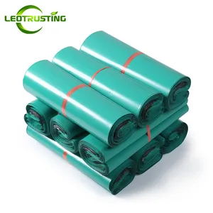 Темно-зеленые полиэтиленовые пакеты-конверты для почтовых отправлений